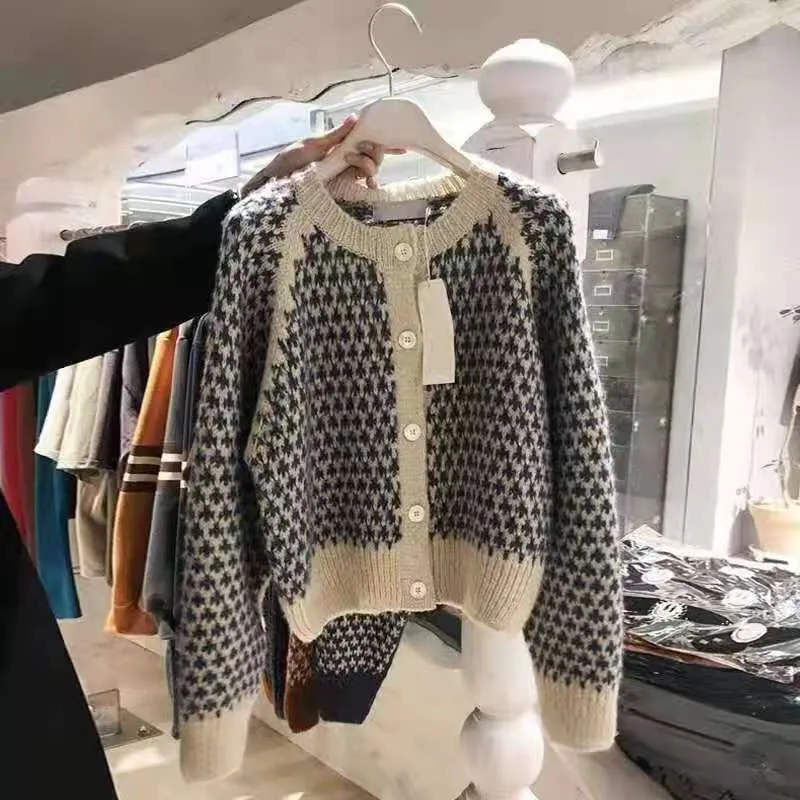Amozae fall outfits aesthetic Knitted Cardigan Coat for Women Autumn and Winter Fashion New Korean Style Loose round Neck Thickened Lazy Style Contrast Color Sweater