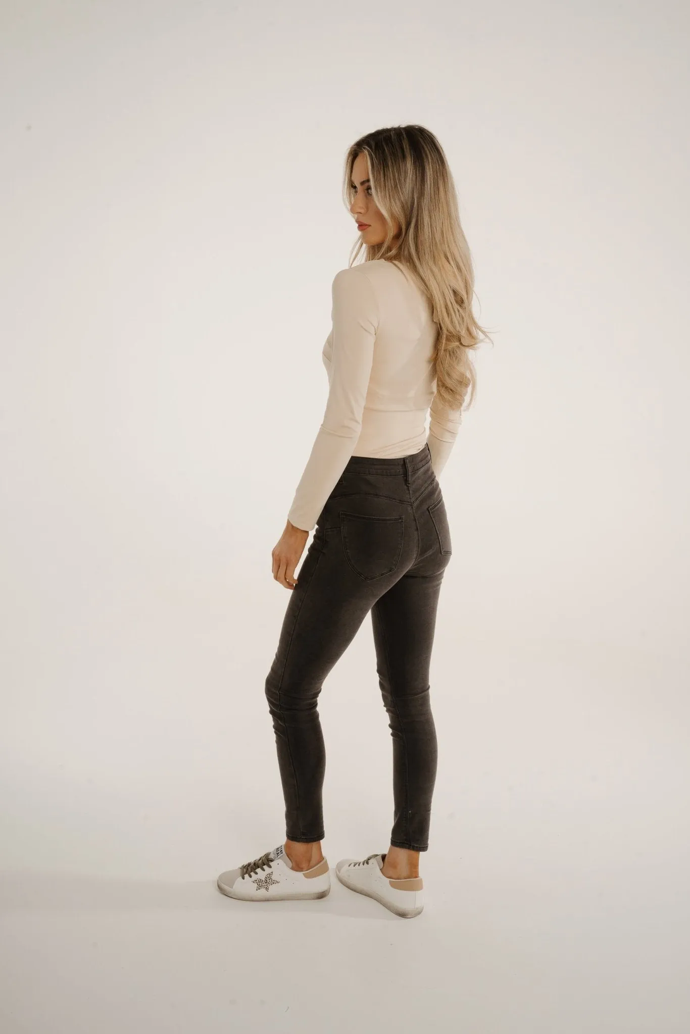 Caitlyn Square Neck Bodysuit In Neutral