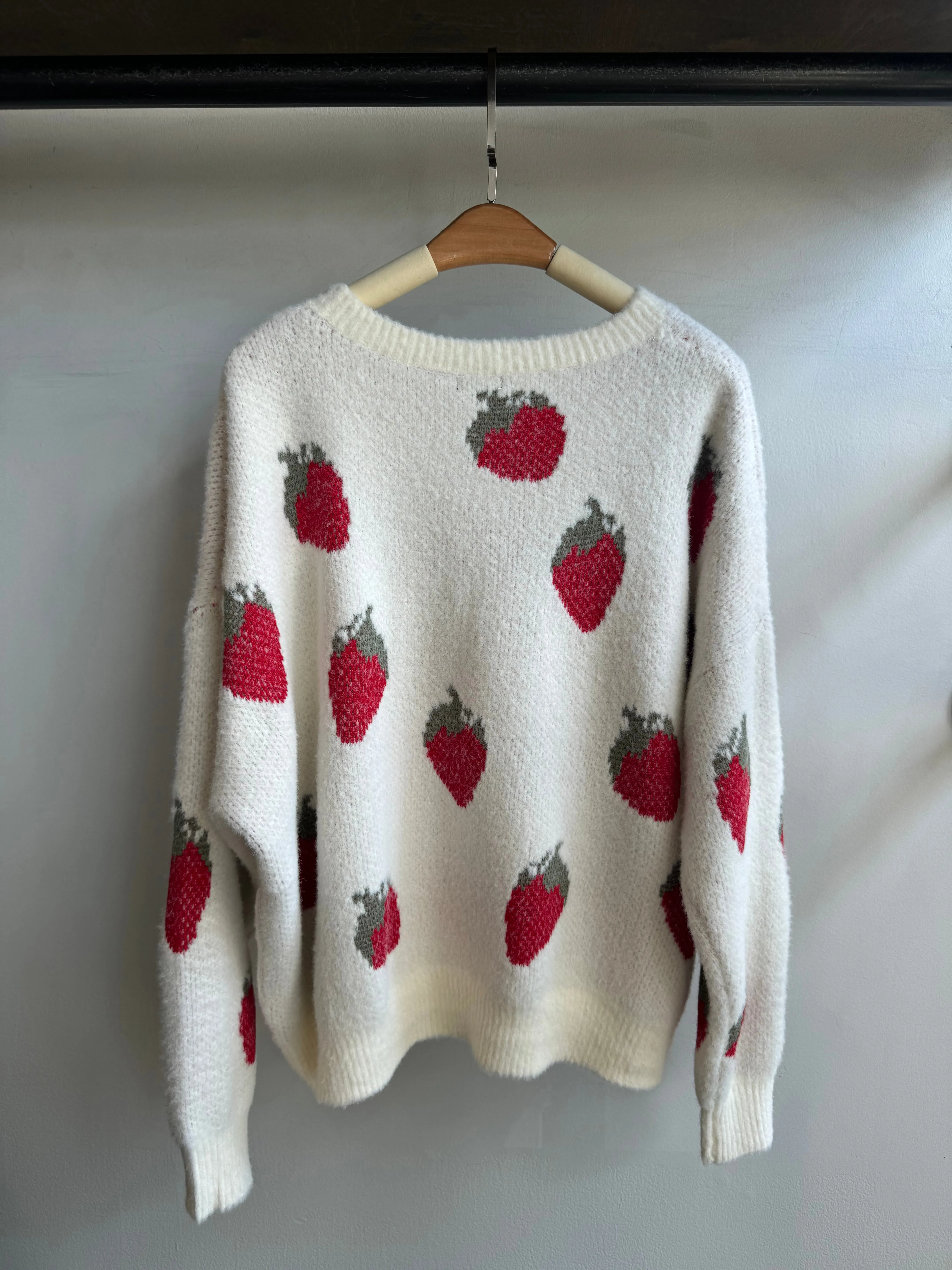 STRAWBERRIES Sweater