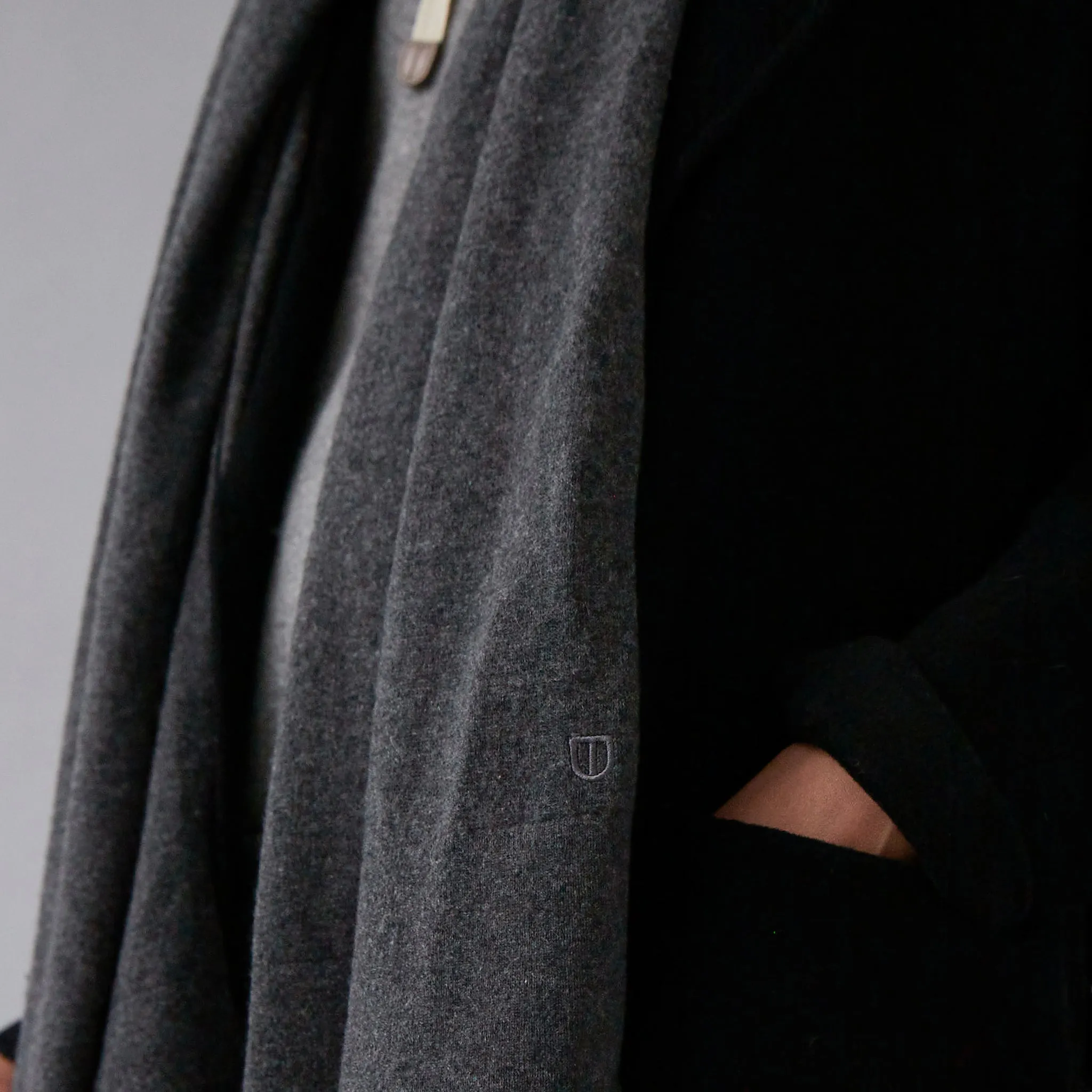 The Uniform Cashmere Oversized Scarf - Charcoal
